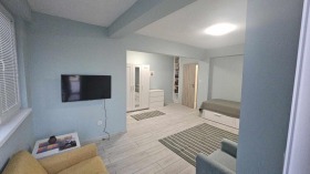Studio Okrajna bolnica-Generali, Varna