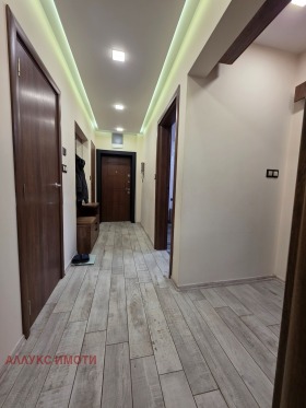 ���� ��� ���� 3-����� | Imot.bg � ����� ������ 14