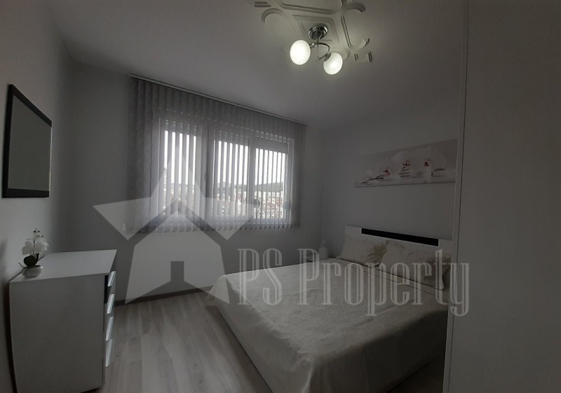 K pronájmu  2 ložnice Stara Zagora , Centar , 70 m2 | 49254598 - obraz [5]