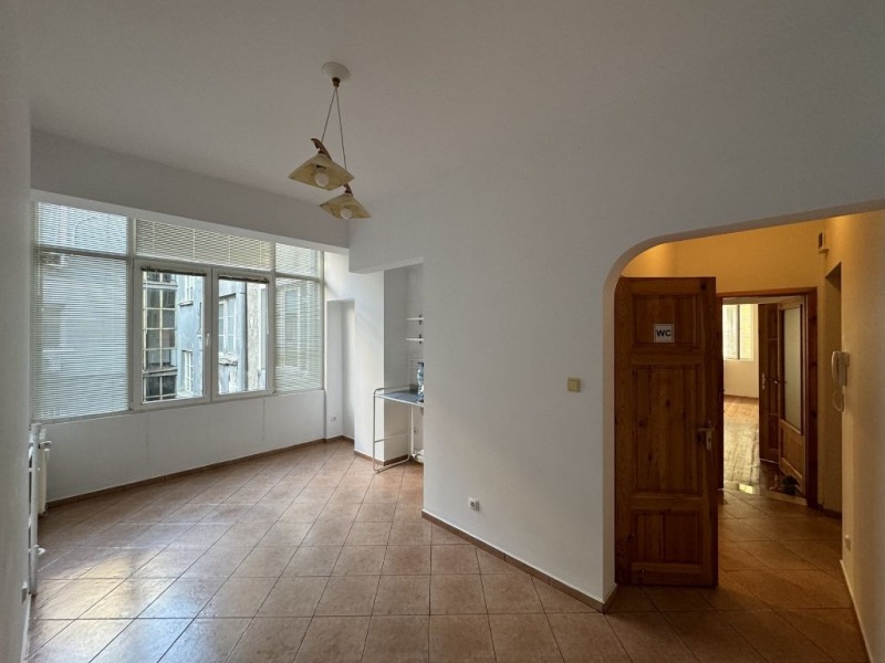 Para alugar  3 quartos Sofia , Centar , 105 m² | 56012092