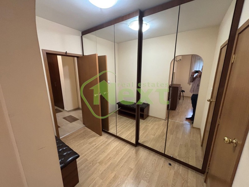 Дава под наем  4-стаен град София , Борово , 147 кв.м | 50291950 - изображение [6]