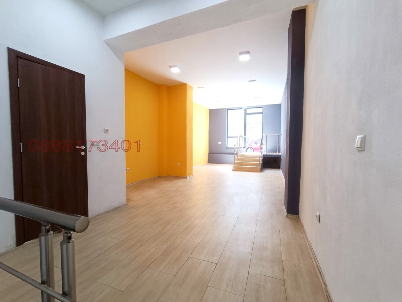 Дава под наем ОФИС, гр. Варна, Колхозен пазар, снимка 4 - Офиси - 53095932