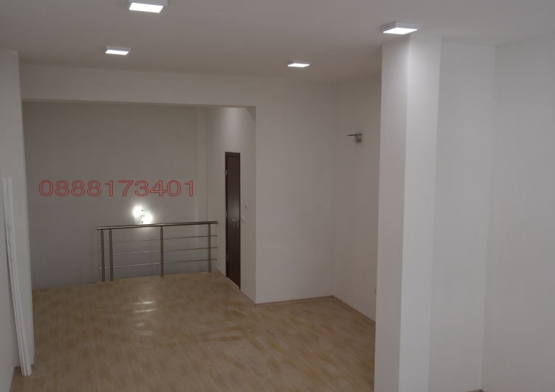 Дава под наем ОФИС, гр. Варна, Колхозен пазар, снимка 11 - Офиси - 53095932