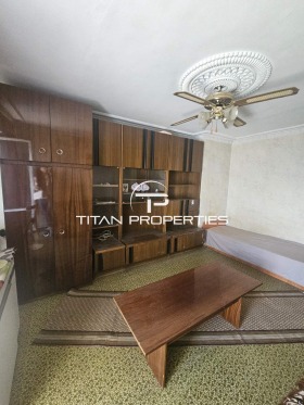 1 dormitor Slaveicov, Burgas 5