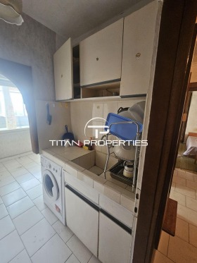 1 dormitor Slaveicov, Burgas 3