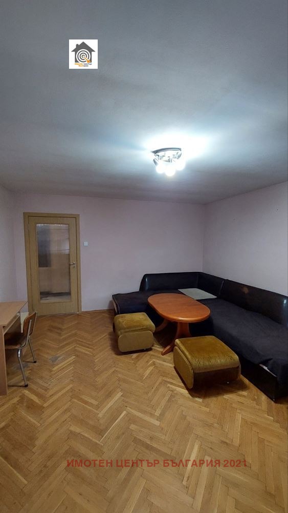 Дава под наем  2-стаен град Плевен , Идеален център , 70 кв.м | 99153343 - изображение [5]
