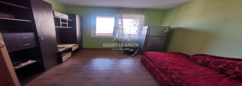 De inchiriat  3 dormitoare Velico Târnovo , Țentâr , 110 mp | 80495310 - imagine [9]