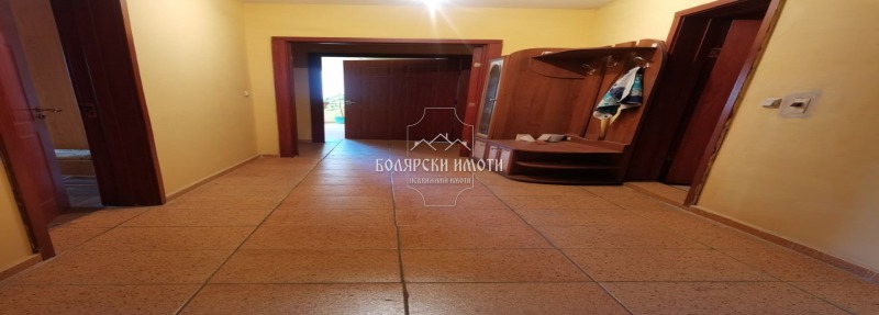 De inchiriat  3 dormitoare Velico Târnovo , Țentâr , 110 mp | 80495310 - imagine [13]