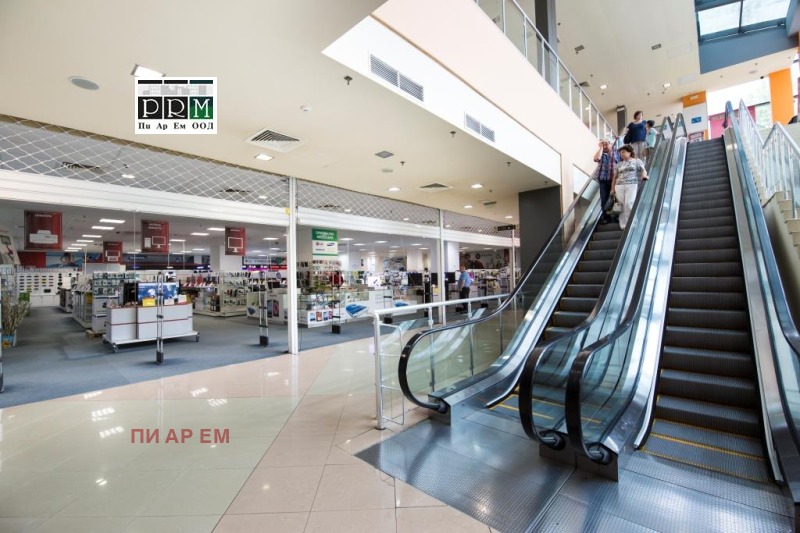 En renta  Comercio Lovech , Tsentar , 1437 metros cuadrados | 23624448 - imagen [2]