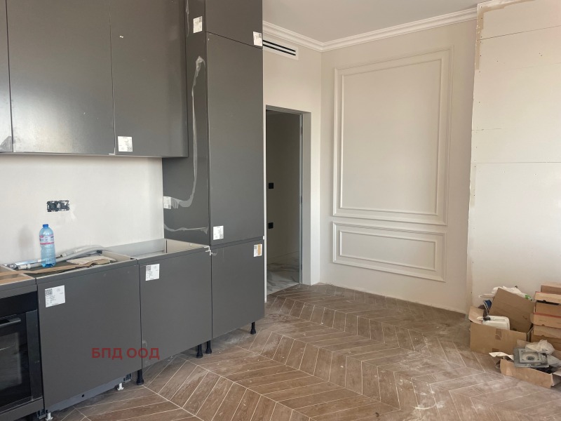 Te huur  3 slaapkamers Sofia , Tsentar , 201 m² | 65205847 - afbeelding [9]