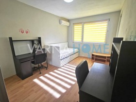 2 slaapkamers Ljatno kino Trakija, Varna 5