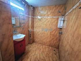 2 slaapkamers Ljatno kino Trakija, Varna 10