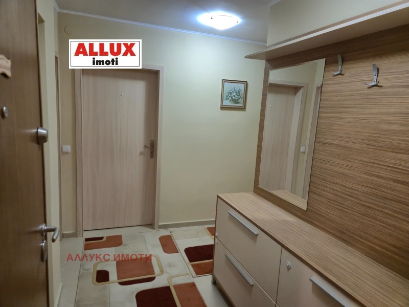 A louer  2 chambres Rouse , Yalta , 87 m² | 27617100 - image [14]
