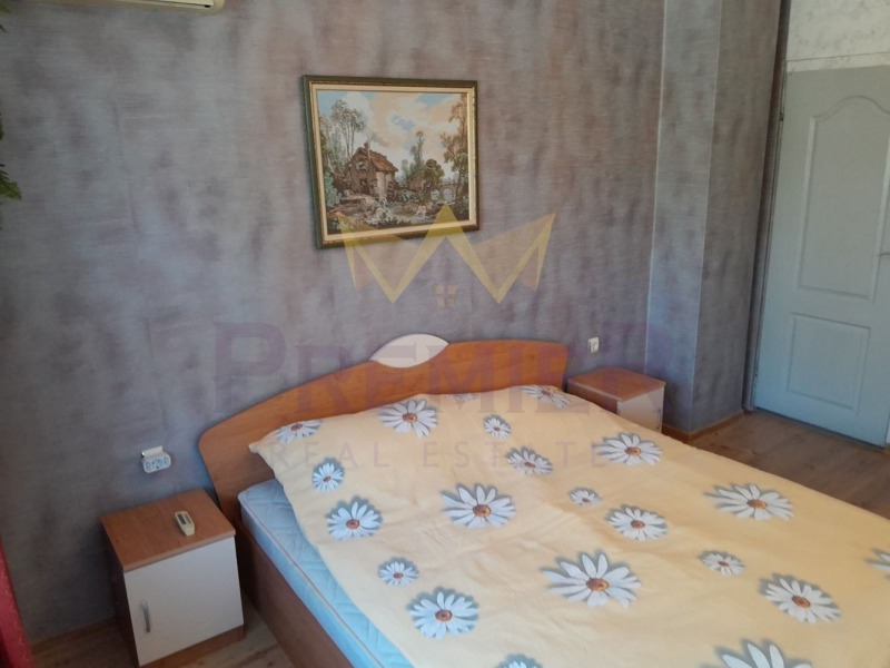 En renta  2 dormitorios Varna , Asparujovo , 130 metros cuadrados | 42203938 - imagen [12]