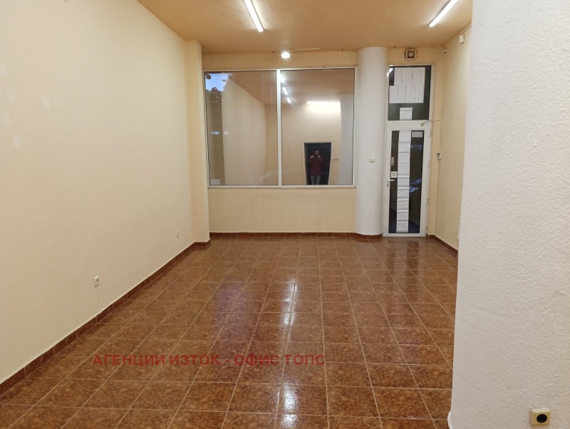 Do wynajęcia  Sklep Sofia , Chipodruma , 45 mkw | 85646499 - obraz [2]