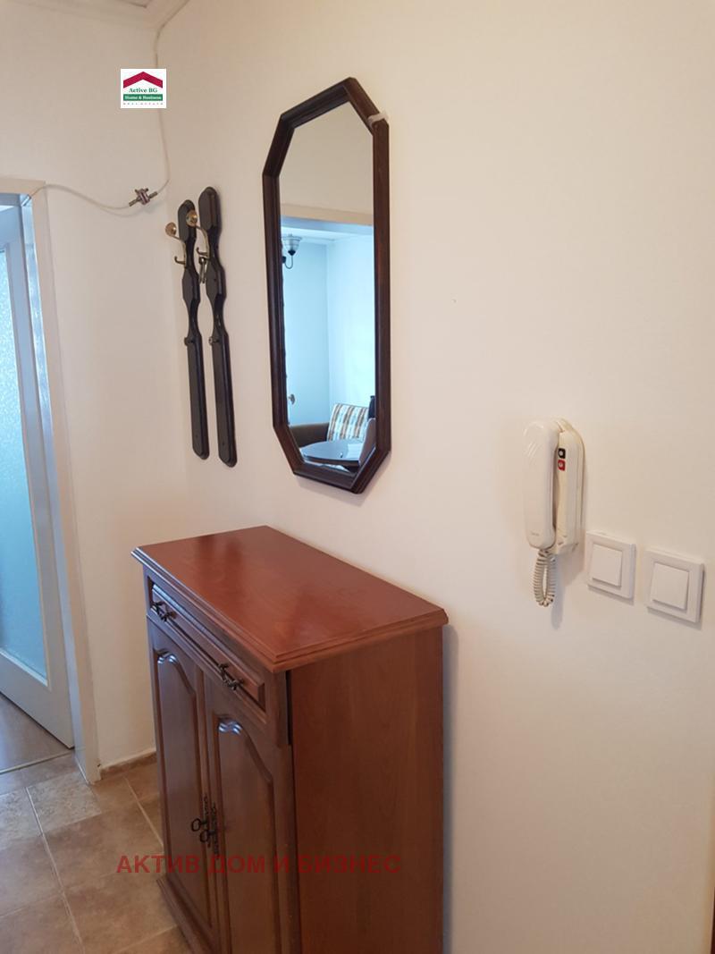 För uthyrning  1 sovrum Sofia , Hladilnika , 71 kvm | 74809632