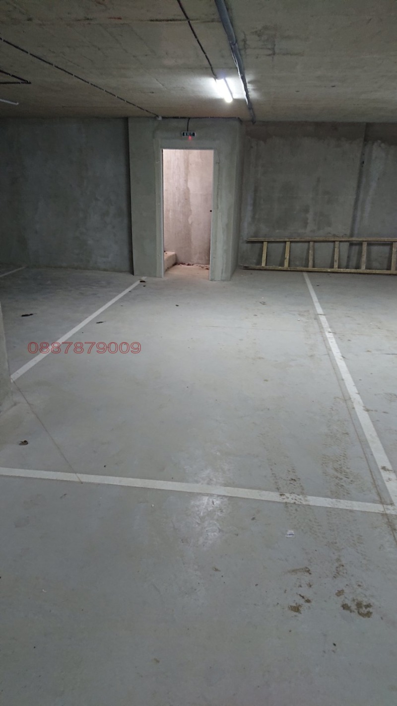 Дава под наем ГАРАЖ, ПАРКОМЯСТО, гр. София, Студентски град, снимка 2 - Гаражи и паркоместа - 52773078