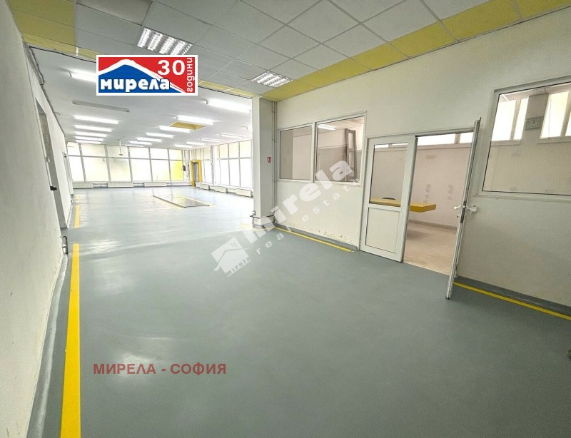 En renta  Edificio industrial Sofia , Jadzhi Dimitar , 512 metros cuadrados | 77625555