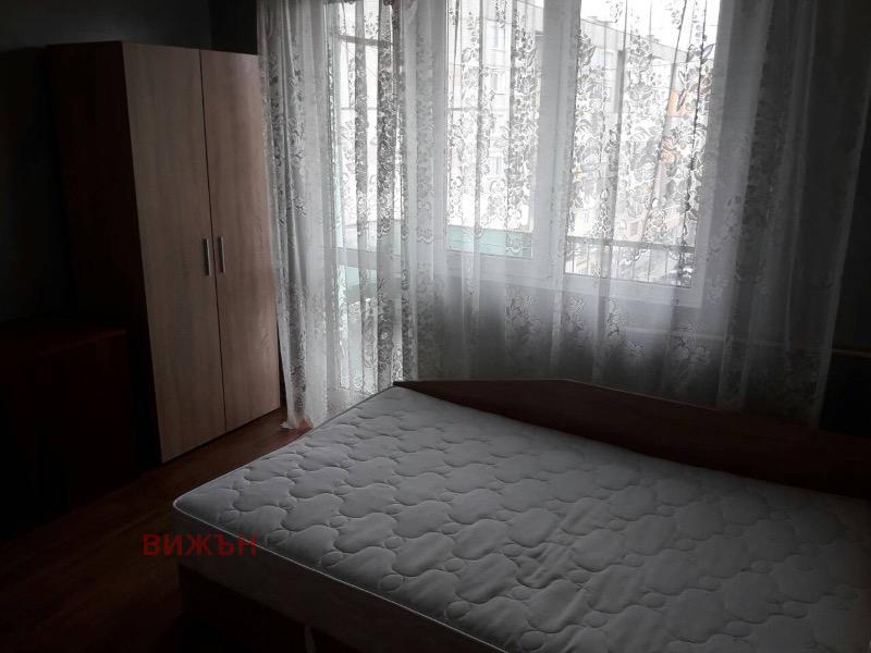 Da affittare  1 camera da letto Pernik , Iztok , 64 mq | 57338673 - Immagine [4]