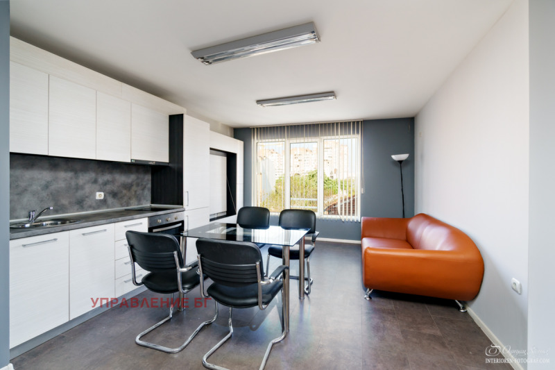 En renta  2 dormitorios Sofia , Zona B-5 , 100 metros cuadrados | 67815718