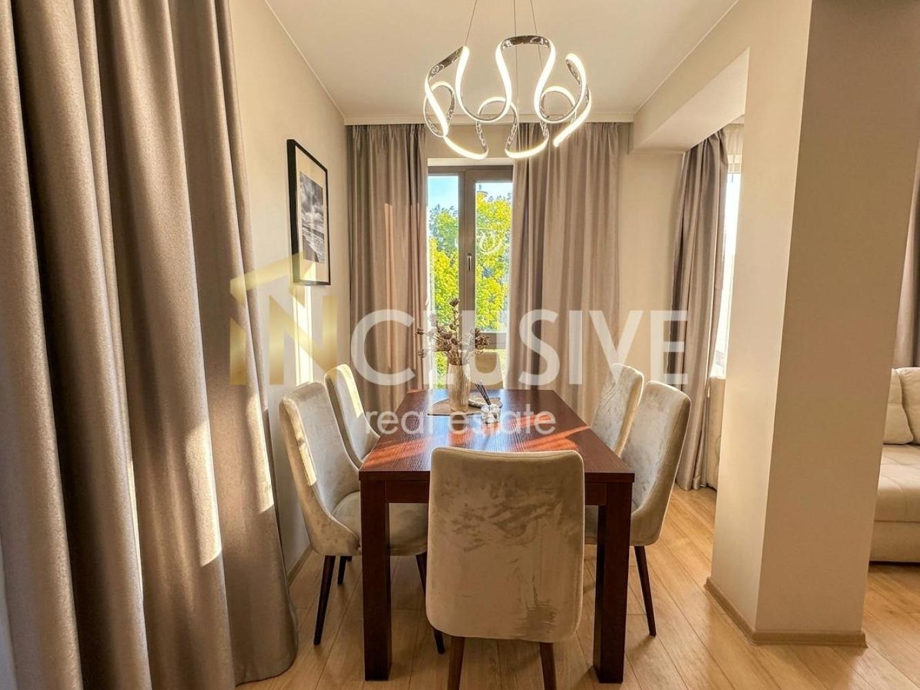 Дава под наем 3-СТАЕН, гр. Варна, Център, снимка 2 - Апартаменти - 54128603