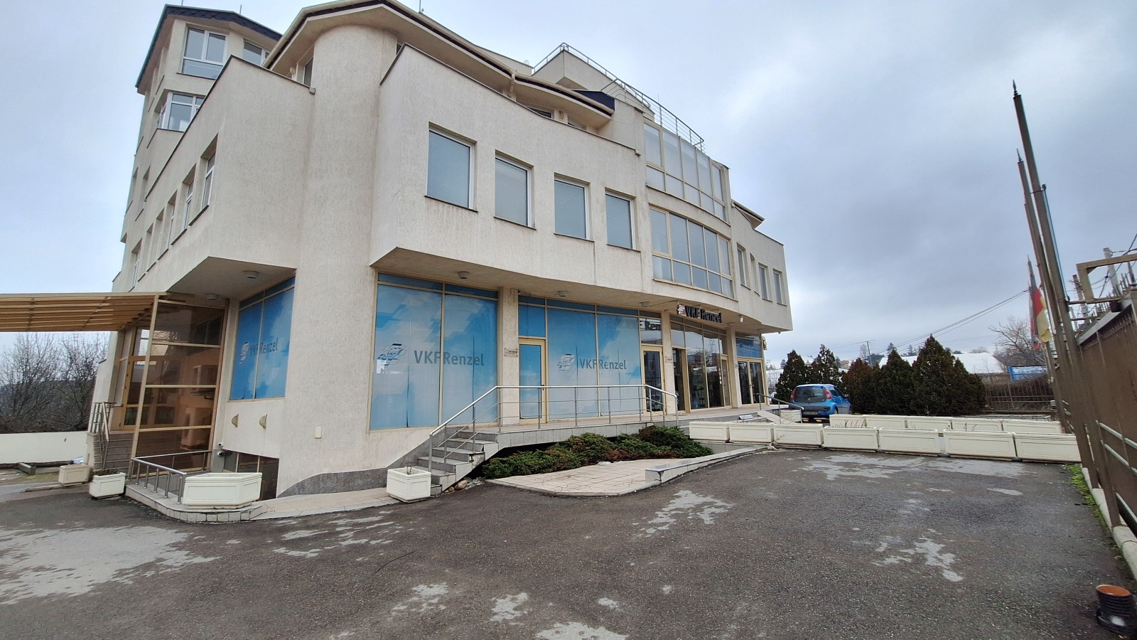 Дава под наем ОФИС, гр. София, Малинова долина, снимка 2 - Офиси - 53413765