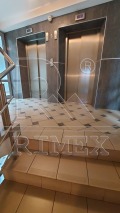 Под наем ОФИС, град Пловдив, Център • 630 € • 35683648 — Holmes.bg