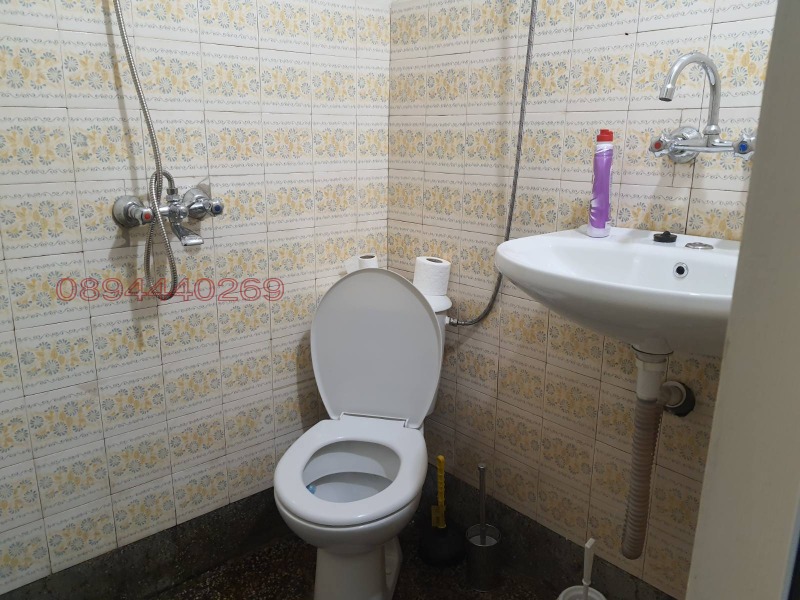 Дава под Наем 2-СТАЕН в град Кюстендил, Център - 60 кв.м / 250 € » 488.96 лв.