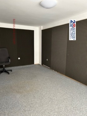 Office Kolyu Ficheto, Veliko Tarnovo 5