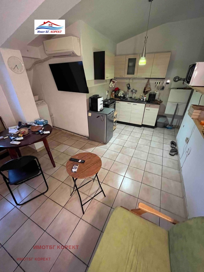 Дава под наем 1-СТАЕН, гр. София, Изток