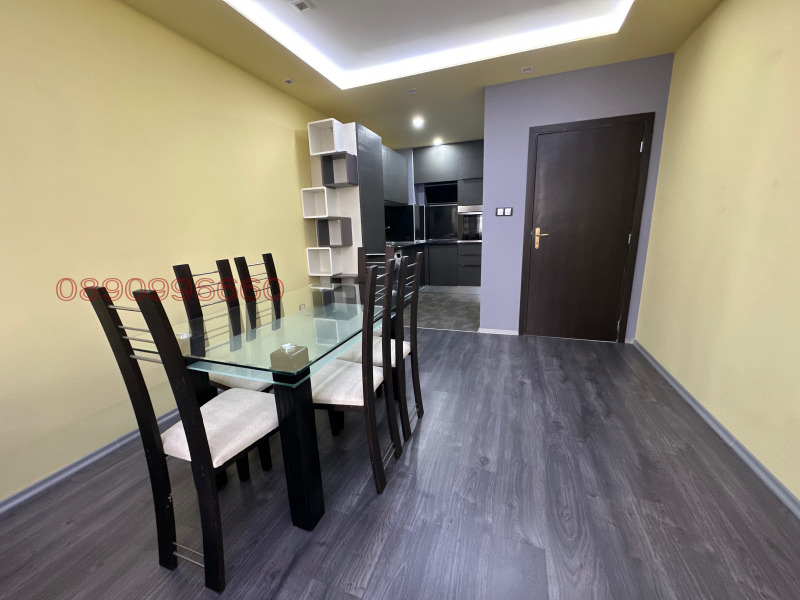Te huur  1 slaapkamer Sofia , Ljulin 2 , 80 m² | 52638396 - afbeelding [3]