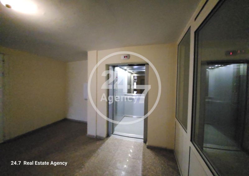 Дава под наем 2-СТАЕН, гр. Варна, Левски 1, снимка 14 - Апартаменти - 53521498