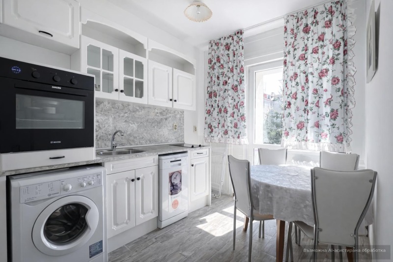 Дава под наем 3-СТАЕН, гр. Пловдив, Център