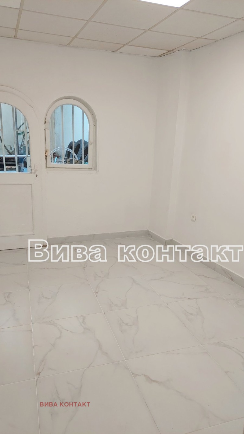 Til leje  Butik Varna , Tsentar , 52 kvm | 22379122 - billede [2]