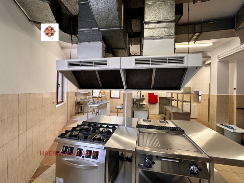 Дава под наем ЗАВЕДЕНИЕ, гр. Разлог, област Благоевград, снимка 5 - Заведения - 52195984