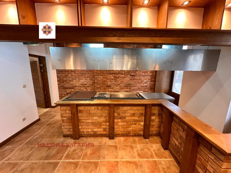 Дава под наем ЗАВЕДЕНИЕ, гр. Разлог, област Благоевград, снимка 2 - Заведения - 52195984