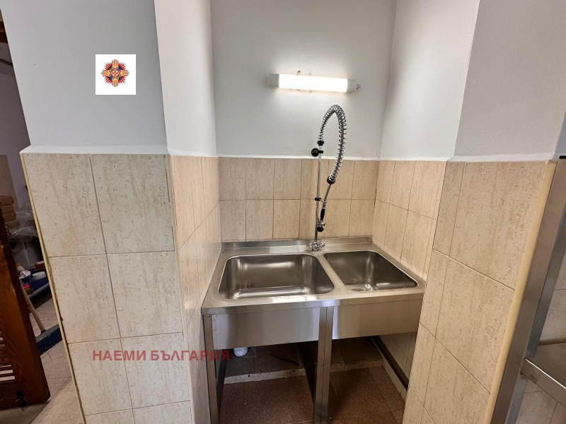 Дава под наем ЗАВЕДЕНИЕ, гр. Разлог, област Благоевград, снимка 6 - Заведения - 52195984