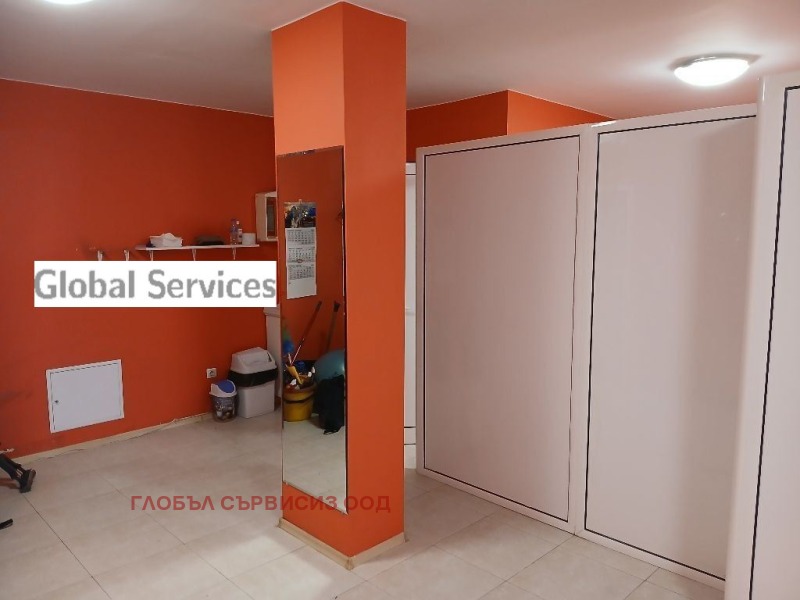 A louer  Bureau Sofia , Lozenets , 70 m² | 18398020 - image [3]