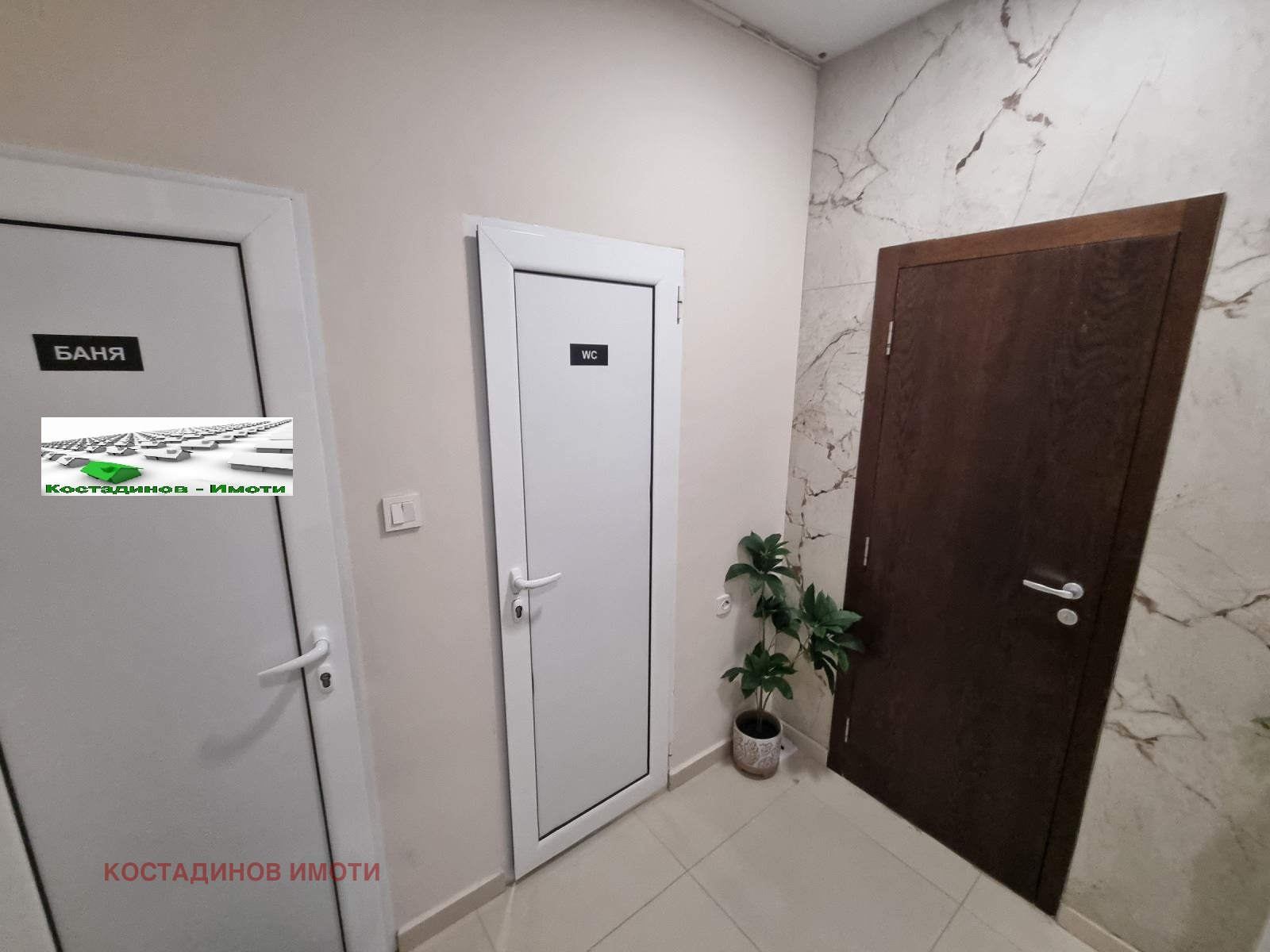 Дава под наем МАГАЗИН, гр. Пловдив, Център, снимка 6 - Магазини - 55226979