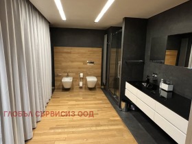 3-стаен град София, Изток 6