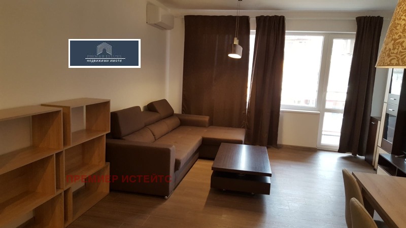 Te huur  1 slaapkamer Sofia , Zona B-19 , 75 m² | 81381316