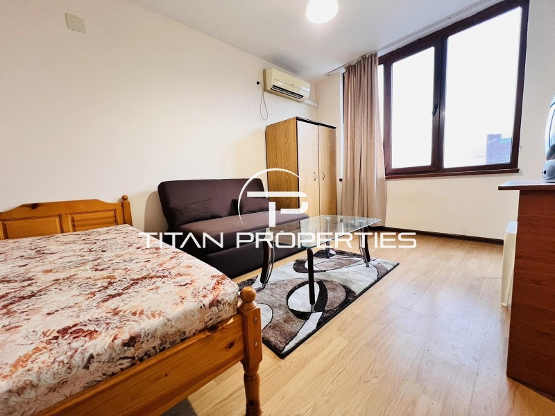 De inchiriat  2 dormitoare Burgas , Vâzrajdane , 74 mp | 73162884