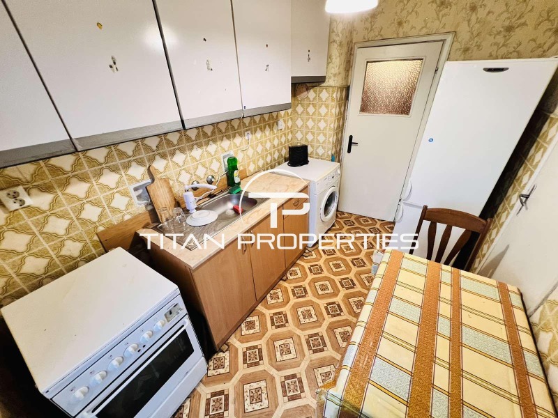 De inchiriat  2 dormitoare Burgas , Vâzrajdane , 74 mp | 73162884 - imagine [5]