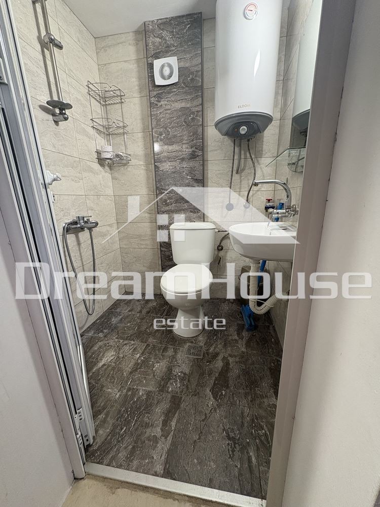 En renta  Ático Plovdiv , Kyuchuk Parizh , 35 metros cuadrados | 41581168 - imagen [7]