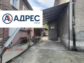 Podlaha domu Družba 2, Ruse 10