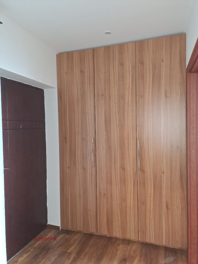 De inchiriat  1 dormitor Sofia , Bâcston , 55 mp | 53354154 - imagine [7]