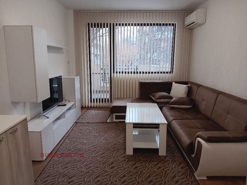 Para alugar  1 quarto Plovdiv , Centar , 70 m² | 28680406