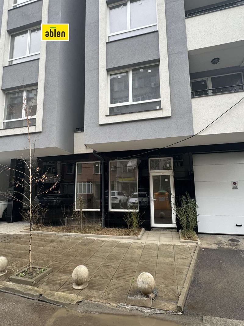Дава под Наем МАГАЗИН в град София, Банишора - 19 кв.м / 400 € » 782.33 лв., АБЛЕН