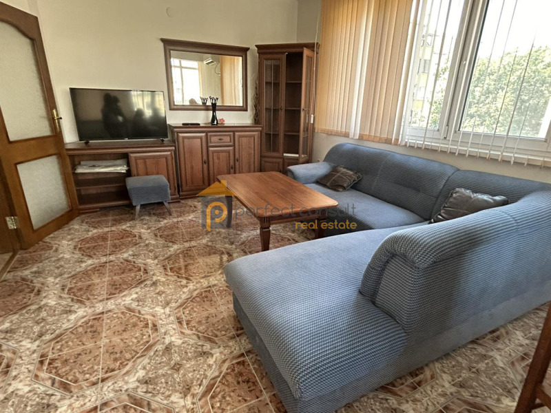 В аренду  2 спальни Пловдив , Каменица 1 , 100 кв.м | 62528476