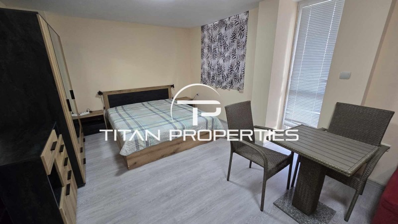 Дава под наем ЕТАЖ ОТ КЪЩА, гр. Варна, м-т Долна Трака, снимка 5 - Етаж от къща - 51591259